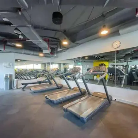Stylish Studio Apartment With Impressive Decor And Furniture At Sky Garden! Dubaï Extérieur photo