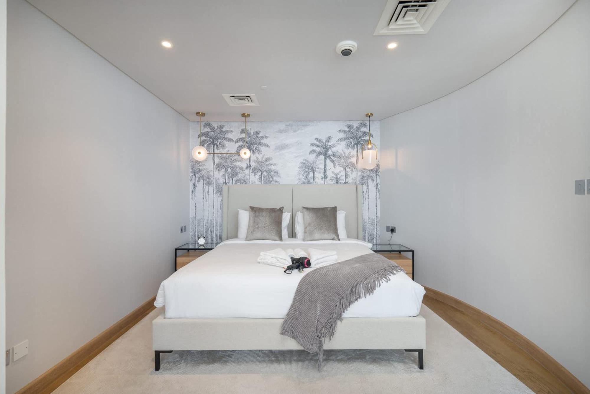 Stylish With Impressive Decor And Furniture At Sky Garden! Appartement