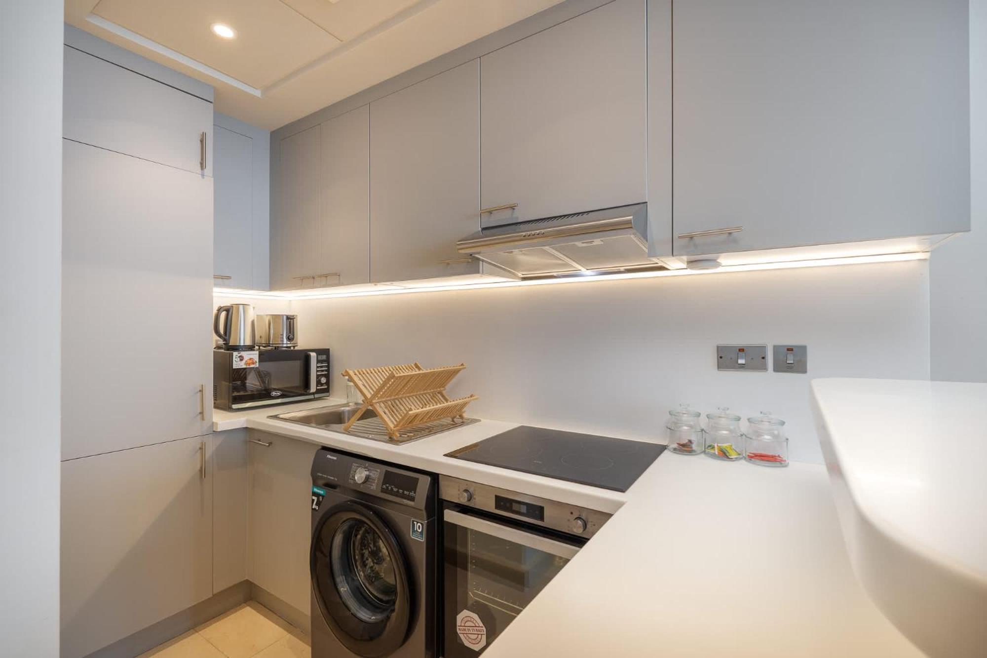 Stylish With Impressive Decor And Furniture At Sky Garden! Appartement