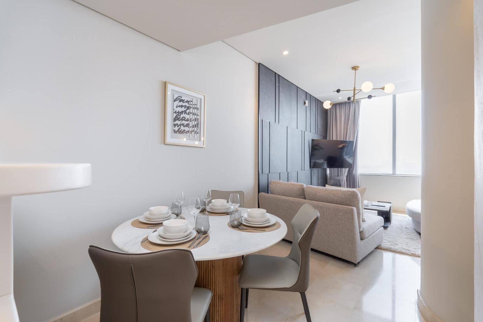 Stylish With Impressive Decor And Furniture At Sky Garden! Appartement Dubaï